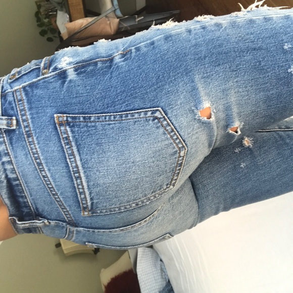 PISTOLA distressed jeans - Picture 5 of 8